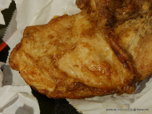 浪人炸雞：【食記】台北Rounin からあげ 浪人炸雞-丸龜名物-骨付鳥專賣店@中正博漢區相機街-捷運MRT台北車站 : 炸而不膩, 重口味的四國香川特產! 的確是還蠻好吃的呢!