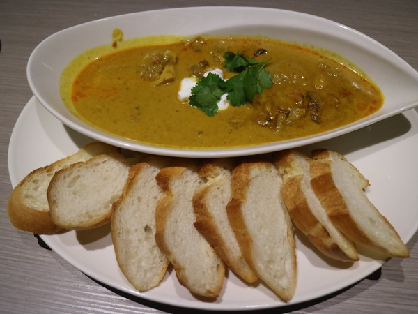 One Restaurant & Lounge：【台北美食】東區南洋風One Restaurant & Lounge異國料理餐廳