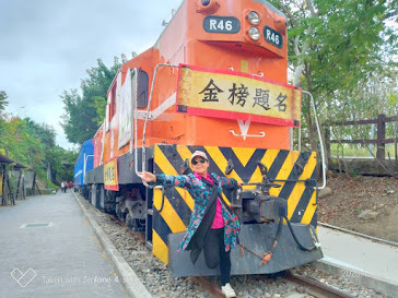 苗栗爆紅景點-再訪[功維敘隧道]七彩霓虹.美不勝收