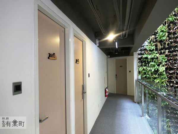 【台中住宿】葉綠宿：CP值高平價環保旅館，陪睡小盆栽一夜好眠；逢甲住宿推薦首選，近逢甲夜市