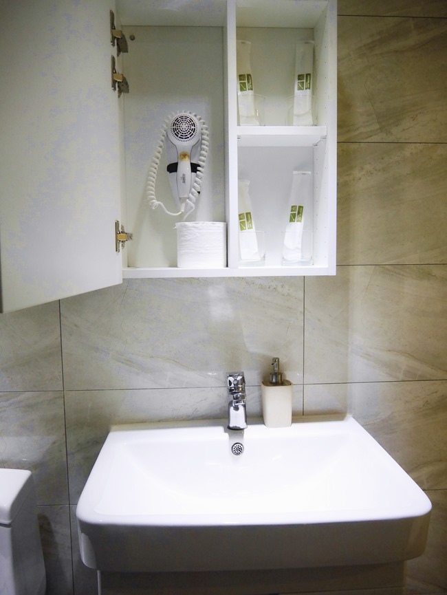 │宿。台中│綠生活的美好「葉綠宿Green Hotel」距逢甲夜市5分鐘腳程