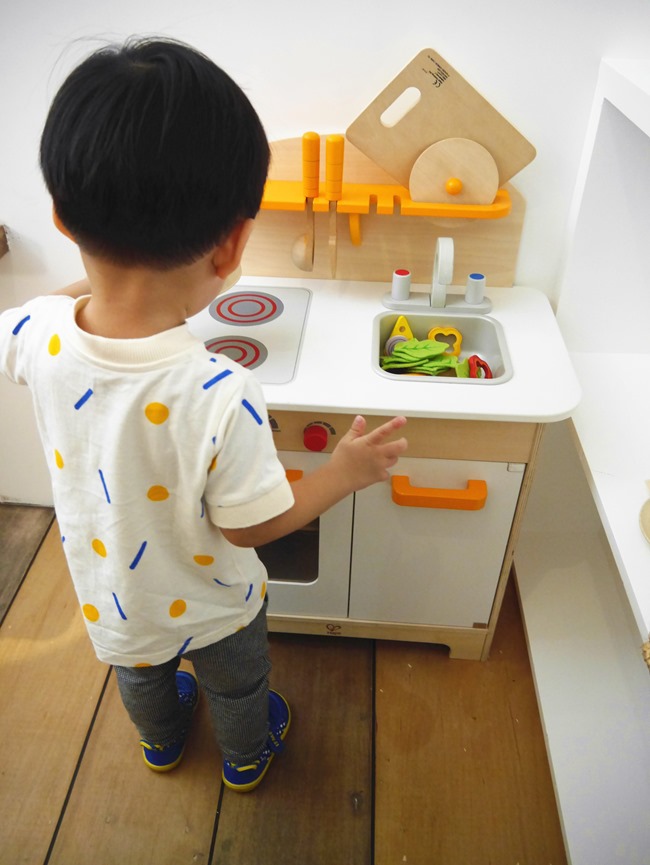 台中。親子餐廳│凹嗚親子主題樂園。密探維京風格堡壘。好吃、好玩還有玩具可帶回家哦! 台中。親子餐廳│凹嗚親子主題樂園。密探維京風格堡壘。好吃、好玩還有玩具可帶回家哦!