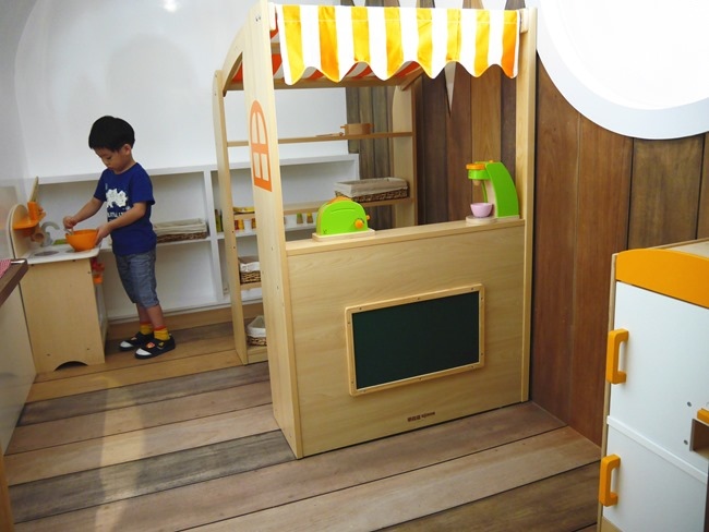 台中。親子餐廳│凹嗚親子主題樂園。密探維京風格堡壘。好吃、好玩還有玩具可帶回家哦! 台中。親子餐廳│凹嗚親子主題樂園。密探維京風格堡壘。好吃、好玩還有玩具可帶回家哦!