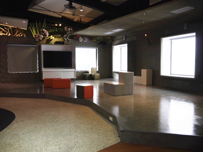 台中。親子餐廳│凹嗚親子主題樂園。密探維京風格堡壘。好吃、好玩還有玩具可帶回家哦! 台中。親子餐廳│凹嗚親子主題樂園。密探維京風格堡壘。好吃、好玩還有玩具可帶回家哦!