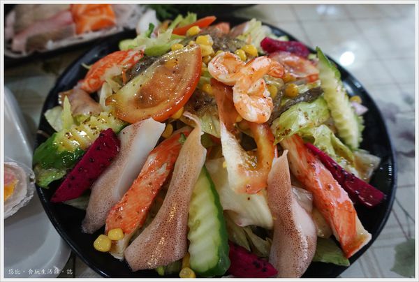 88號水碼頭餐廳-5-沙拉.JPG