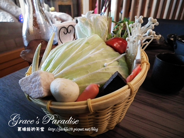 DSCF2553_nEO_IMG.jpg DSCF2553_nEO_IMG.jpg