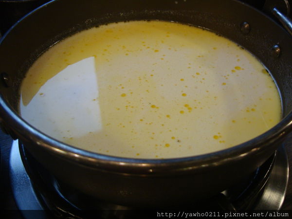 [宜蘭]運動公園附近◎熊飽鍋物◎|野生伊比利豬|無骨牛小排|精緻鍋物