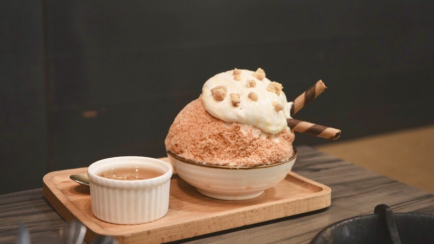 宜蘭火鍋吃到飽268元起！熊飽鍋物泰迪熊主題餐廳，必吃牛奶鍋和泰奶雪花冰。