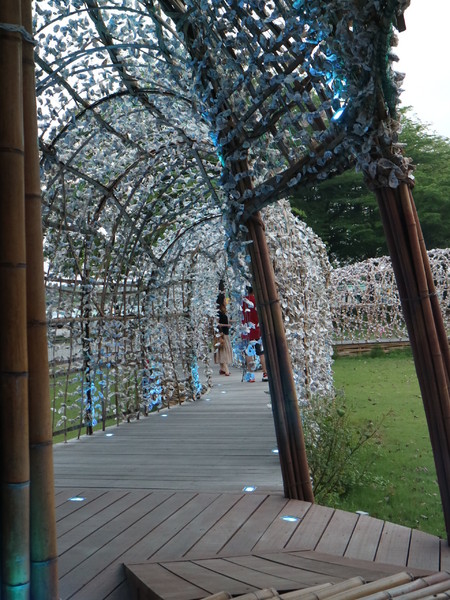 聚竹蚵地景藝術：【高雄旅遊】讓愛與祝福"聚"在一起，竹蚵地景藝術