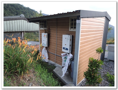 《幸福行‧環島》花蓮‧六十石山金針花海&彭大媽客家食堂露營區