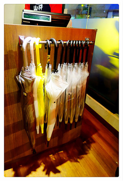 世界的山將 ~ 日本首來台展店．夢幻雞翅酥香好吃 - 捷運市政府站