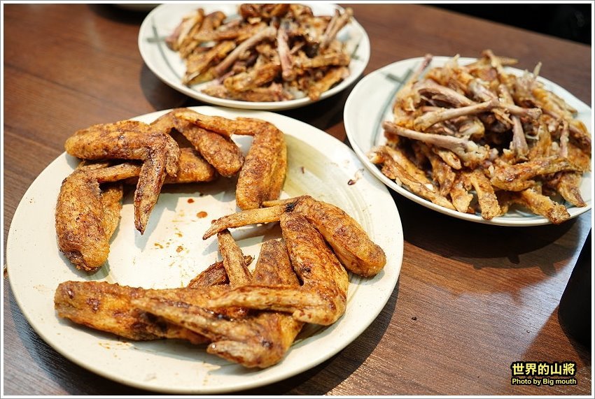 【台北美食】世界的山將(市府店).雙人夢幻雞翅大胃王挑戰賽,雞翅控必來!還有多種名古屋名物,免出國就能吃得到! - 大口老師的走跳學堂!
