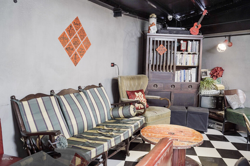 宜蘭礁溪咖啡廳推薦「定邦咖啡」季節限定巨無霸水蜜桃冰!