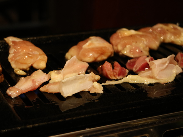 富士山龍フジヤマドラコン(台灣內湖店)：【台北美食】日本知名燒烤名店富士山龍フジヤマドラコン(台灣內湖店)@捷運西湖站