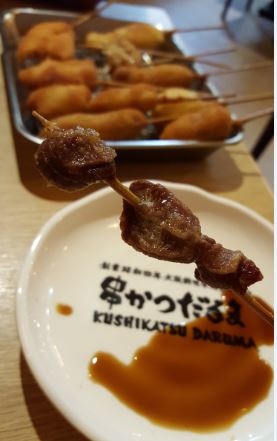 ▌台北 • 串炸達摩 ▌薇拉小公主不油膩推薦 •  啤酒君一定要來...大版原裝海外分店 元祖串炸 NT20~30 就可以度過一個小消夜....