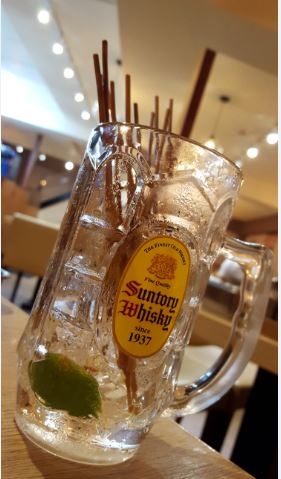 ▌台北 • 串炸達摩 ▌薇拉小公主不油膩推薦 •  啤酒君一定要來...大版原裝海外分店 元祖串炸 NT20~30 就可以度過一個小消夜....