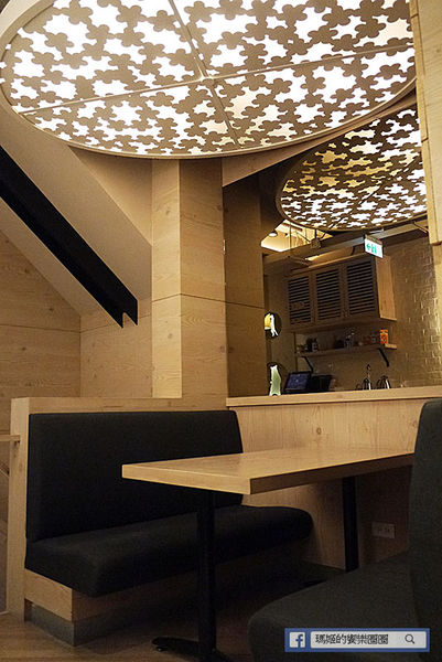 台北中山【LeTAO小樽洋菓子舖中山店】厚燒鬆餅太好吃啦！下午茶。鬆餅。捷運中山站下午茶