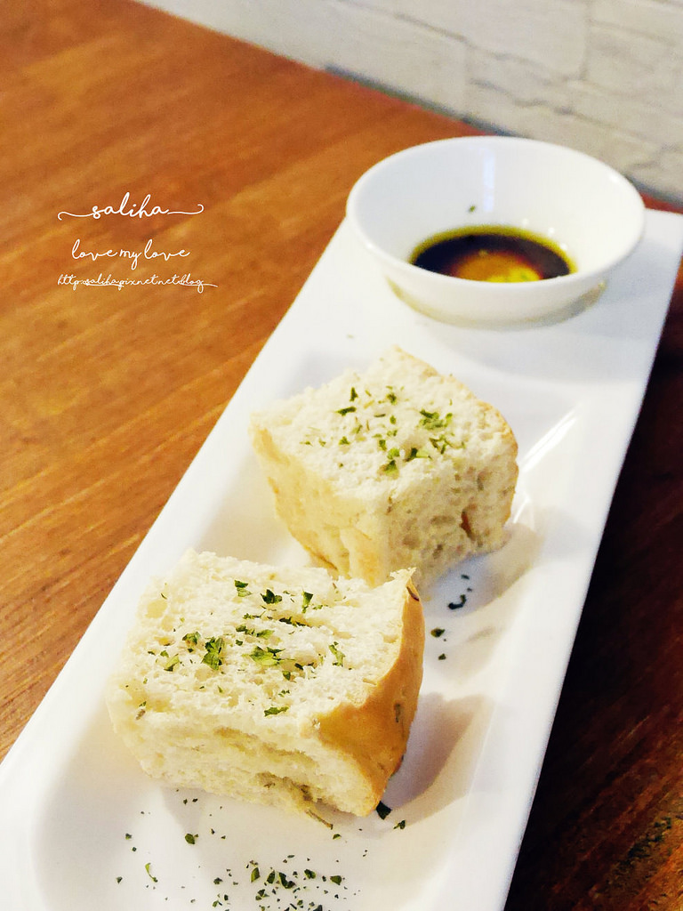 台北南京三民站小酒館餐廳推薦OFFICE by mastro沙拉輕食 (37)