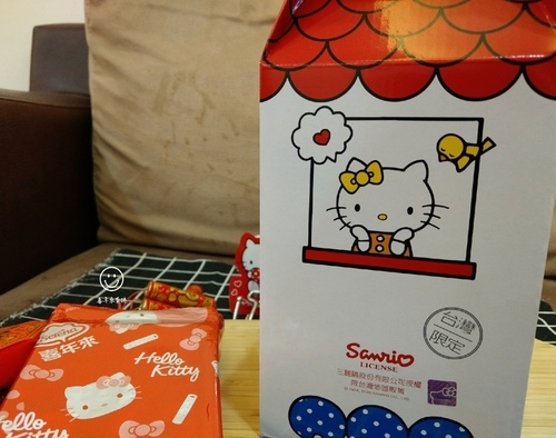 【送禮首選】 喜年來蛋捲 2020年節禮盒︱Hello Kitty芝麻蛋捲 大、小朋友都愛吃 ︱送禮送到心坎裡