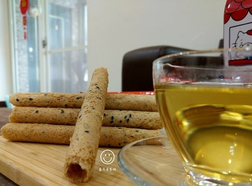 【送禮首選】 喜年來蛋捲 2020年節禮盒︱Hello Kitty芝麻蛋捲 大、小朋友都愛吃 ︱送禮送到心坎裡