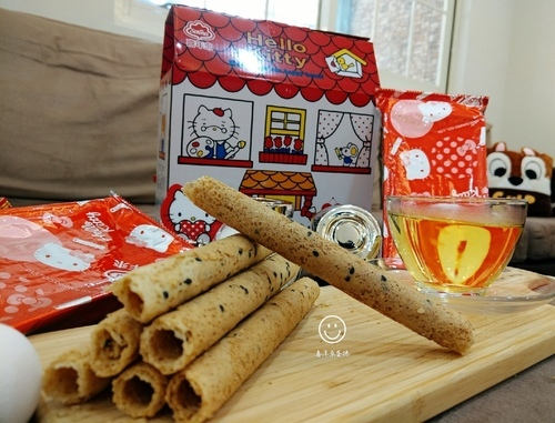 【送禮首選】 喜年來蛋捲 2020年節禮盒︱Hello Kitty芝麻蛋捲 大、小朋友都愛吃 ︱送禮送到心坎裡