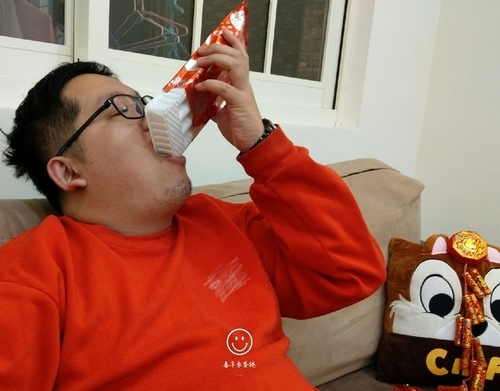 【送禮首選】 喜年來蛋捲 2020年節禮盒︱Hello Kitty芝麻蛋捲 大、小朋友都愛吃 ︱送禮送到心坎裡