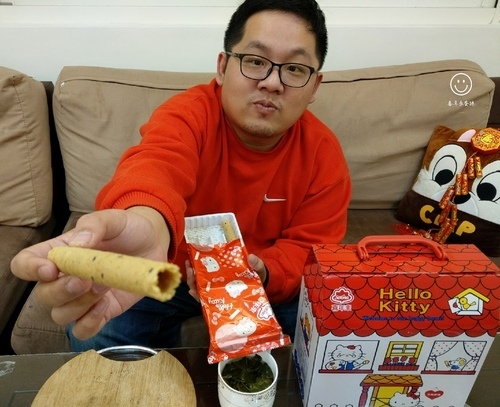 【送禮首選】 喜年來蛋捲 2020年節禮盒︱Hello Kitty芝麻蛋捲 大、小朋友都愛吃 ︱送禮送到心坎裡