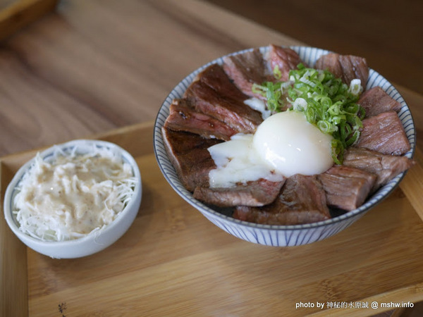 滿燒肉丼食堂(員林店)：【食記】彰化Yakiniku Don Syokudou 滿燒肉丼食堂 (員林店)@員林崇實高工&員林國小 : 口味水準還算一致的平價好味道