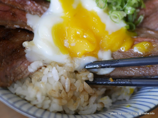 滿燒肉丼食堂(員林店)：【食記】彰化Yakiniku Don Syokudou 滿燒肉丼食堂 (員林店)@員林崇實高工&員林國小 : 口味水準還算一致的平價好味道