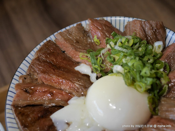 滿燒肉丼食堂(員林店)：【食記】彰化Yakiniku Don Syokudou 滿燒肉丼食堂 (員林店)@員林崇實高工&員林國小 : 口味水準還算一致的平價好味道