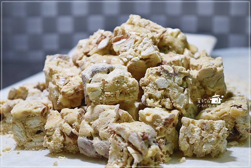 用棉花糖做雪花Q餅