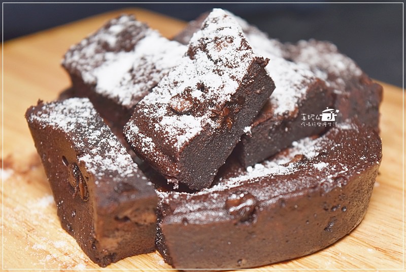 DIY布朗尼蛋糕