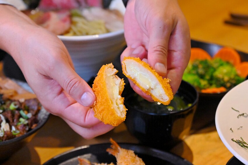 台中市北區台中北區美食推薦 7種湯頭12小時熬煮 特盛大肉量好滿足 洋食風季節拉麵推薦/盡心亭拉麵