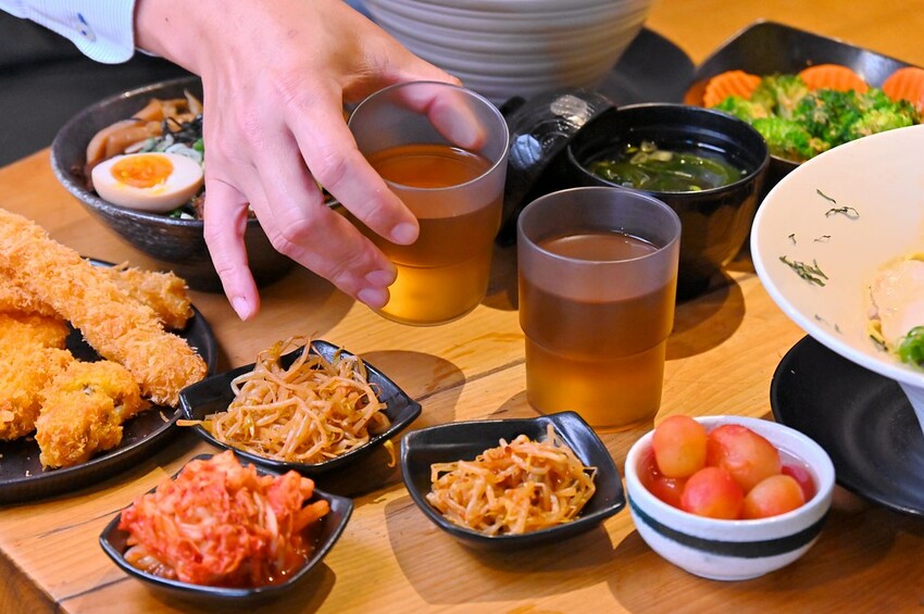 台中市北區台中北區美食推薦 7種湯頭12小時熬煮 特盛大肉量好滿足 洋食風季節拉麵推薦/盡心亭拉麵