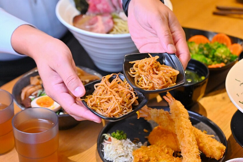 台中市北區台中北區美食推薦 7種湯頭12小時熬煮 特盛大肉量好滿足 洋食風季節拉麵推薦/盡心亭拉麵