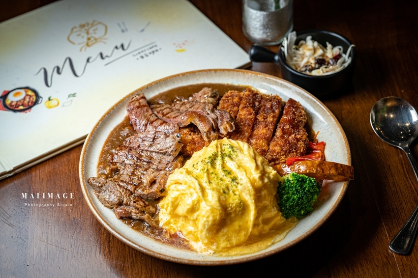 全台cp值最高水果千層在中壢，5種高檔新鮮水果入千層一片只要160元，沒吃過別說你是千層控。