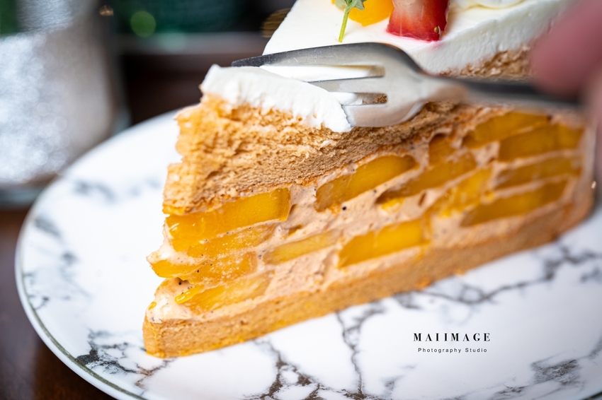 全台cp值最高水果千層在中壢，5種高檔新鮮水果入千層一片只要160元，沒吃過別說你是千層控。