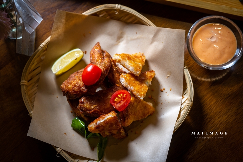 你絕對沒吃過的泰新鮮SEAFOOD涼麵、泰式奶茶千層蛋糕,今年夏天『好咖』給你滿滿的泰味~『好咖Howcup』中原大學美食