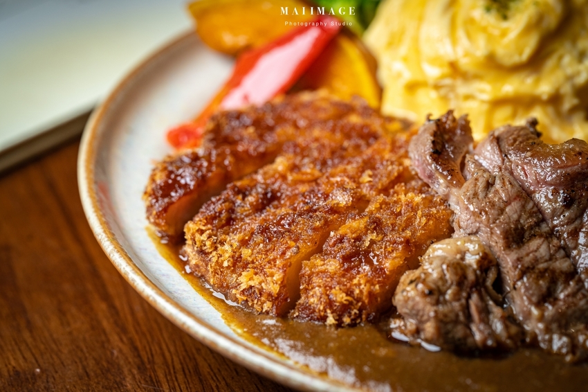 全台cp值最高水果千層在中壢，5種高檔新鮮水果入千層一片只要160元，沒吃過別說你是千層控。