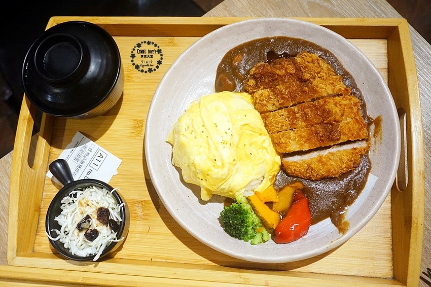 好咖，桃園中壢中原大學，咖哩飯加39元=雙主菜+咖哩醬白飯味增湯無限吃到飽 - Cyndi loves享食天堂