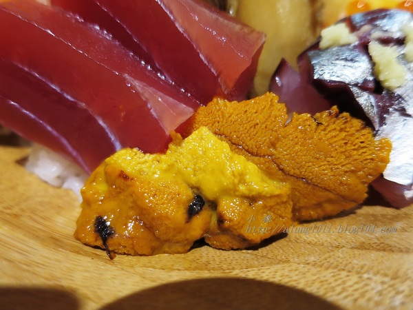 和諧的美味 ..八十八丼