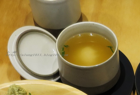 和諧的美味 ..八十八丼