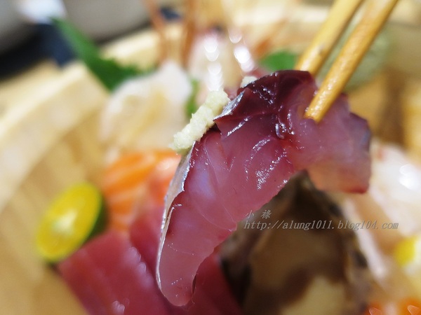 和諧的美味 ..八十八丼