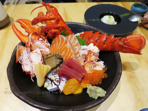 和諧的美味 ..八十八丼