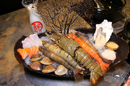 31396375210_e750776879_c