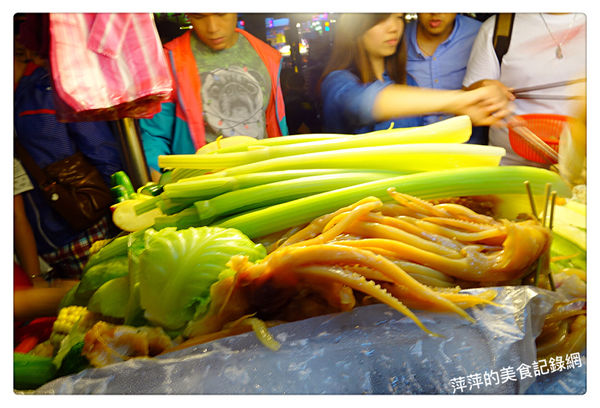 阿姨塩水雞 ~ 60種選擇．士林夜士外圍不需擠在人群中(有座位) -捷運劍潭站