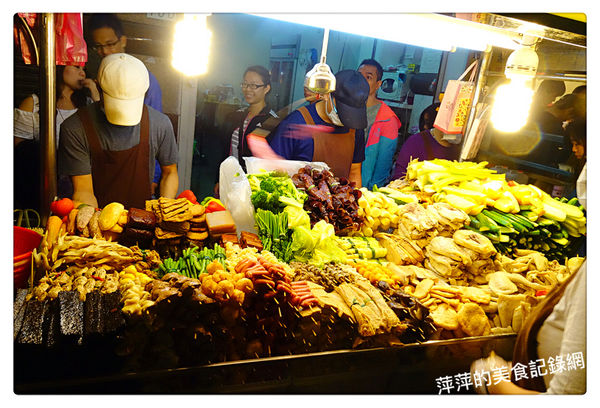 阿姨塩水雞 ~ 60種選擇．士林夜士外圍不需擠在人群中(有座位) -捷運劍潭站