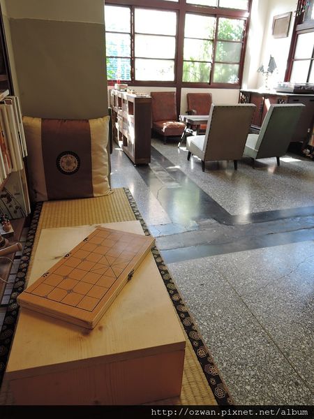 [吃喝]咖啡、童趣、輕食～紅葉食趣 RedLeaf Cafe。