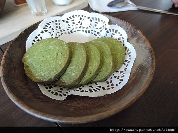 [吃喝]咖啡、童趣、輕食～紅葉食趣 RedLeaf Cafe。