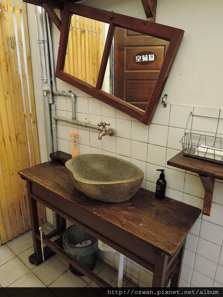 [吃喝]咖啡、童趣、輕食～紅葉食趣 RedLeaf Cafe。